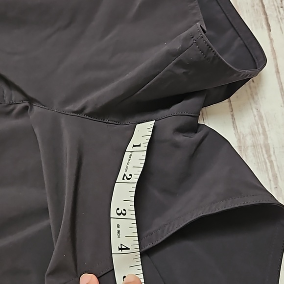 Athleta womens shorts - Picture 8 of 9